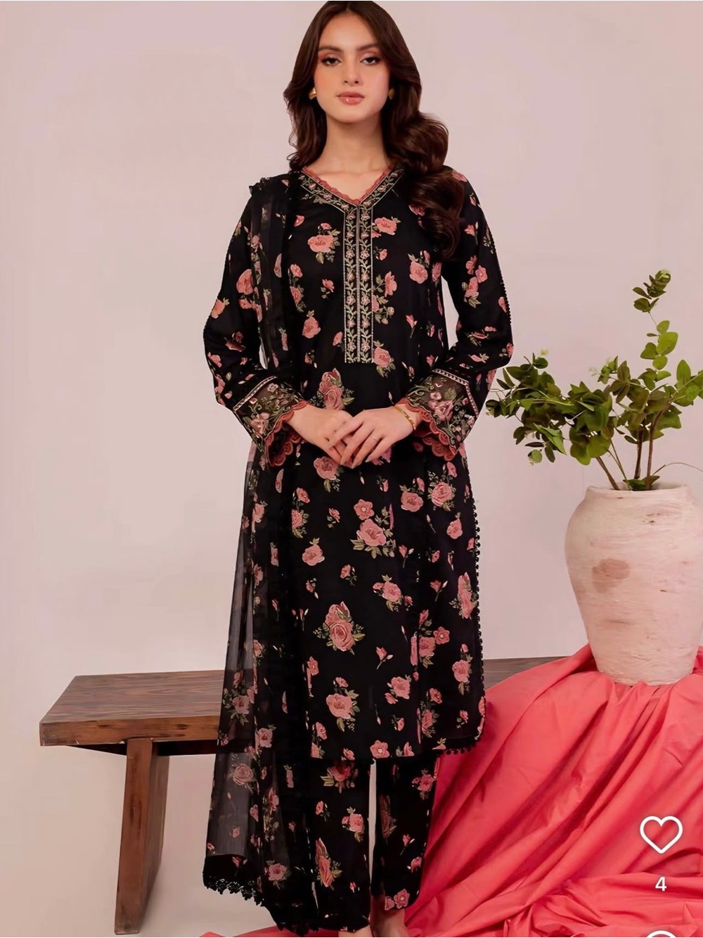 FARASHA Black Floral Printed 3-pcs Suit with Matching trouser & chiffon Duppata